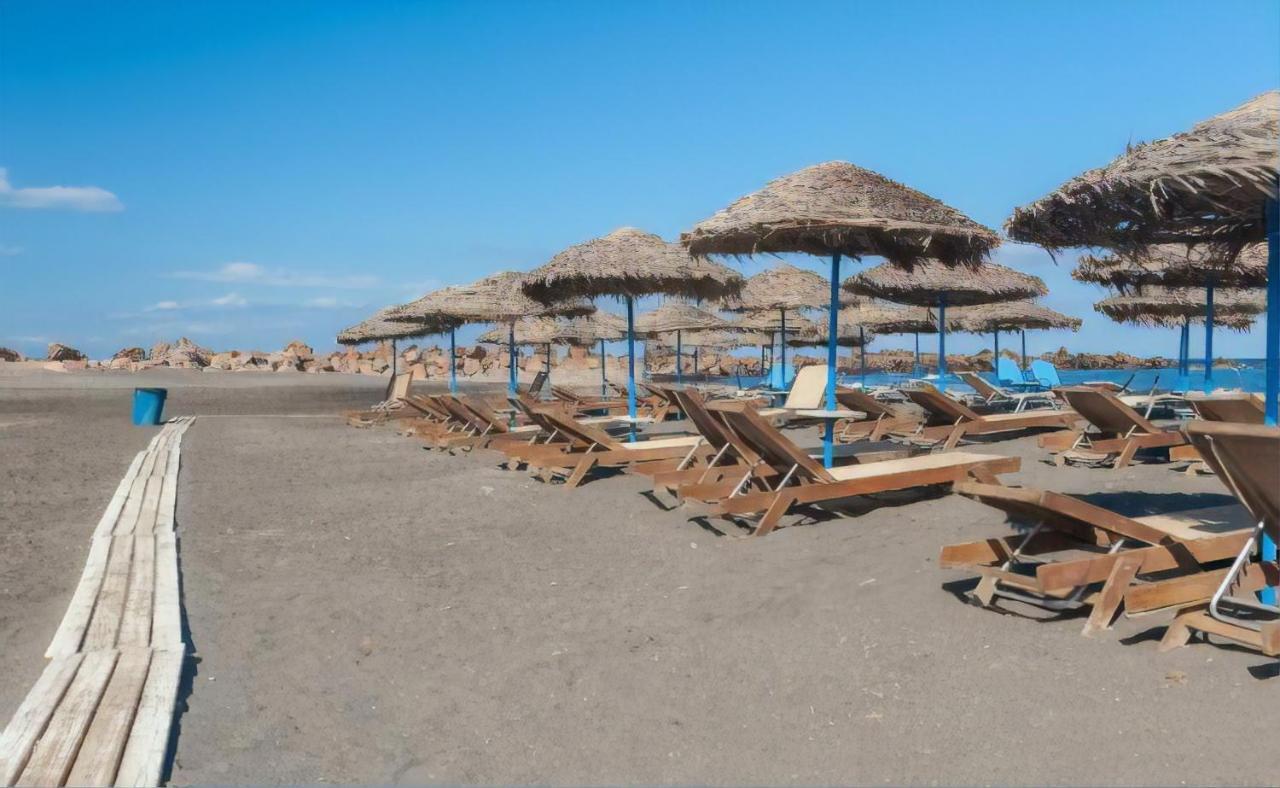 Geomare Beach House Monolithos Extérieur photo